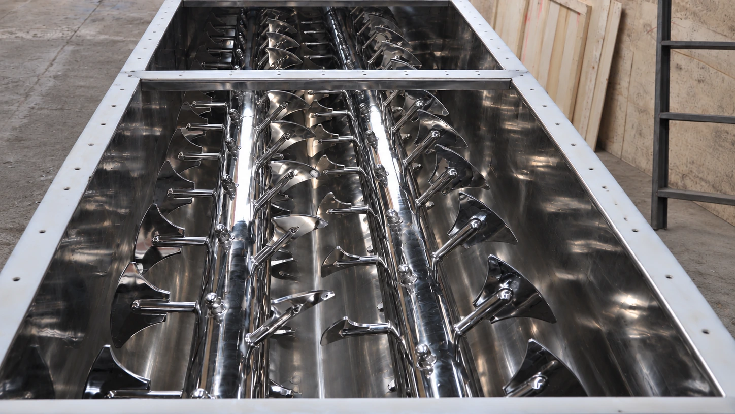 Mixing Screw Conveyor